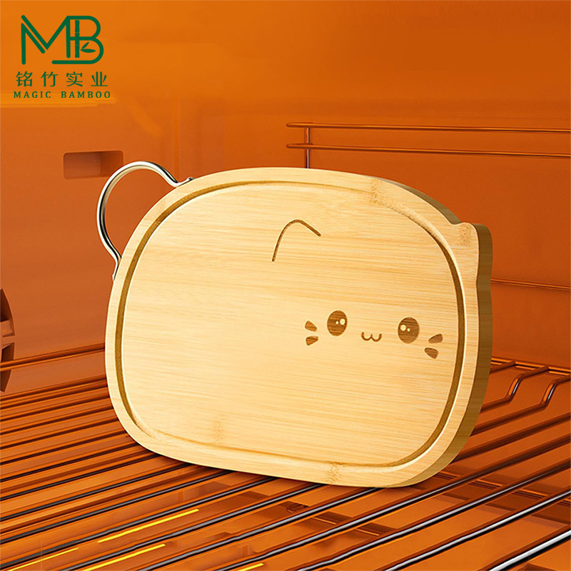 Bamboo cartoon cutting board-2