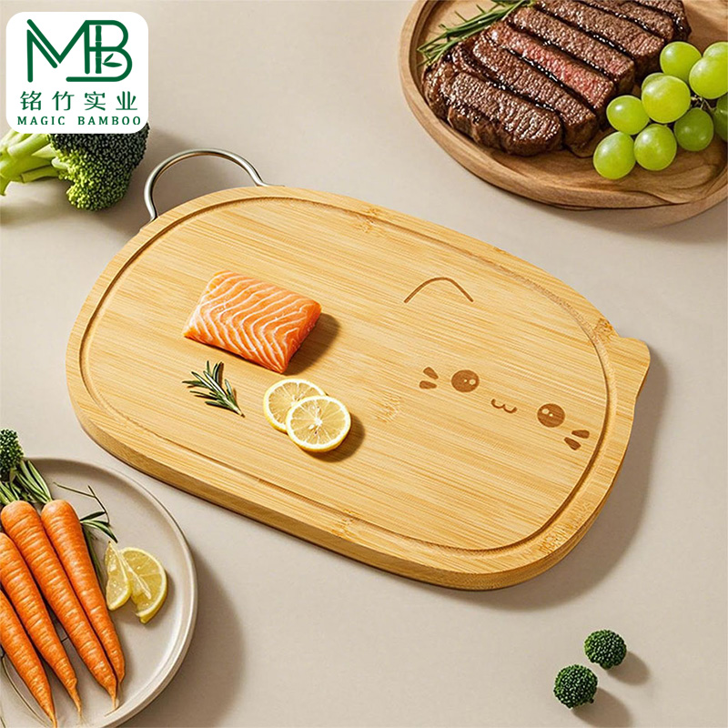 Bamboo cartoon cutting board-4