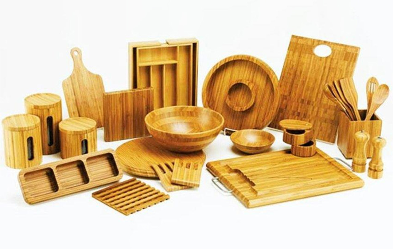 انځور-4-Utensilios-feitos-em-bambu-laminado-colado-BLaC